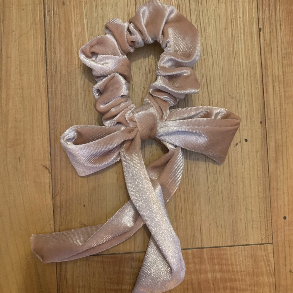 Free People Velvet Scrunchie with Bow